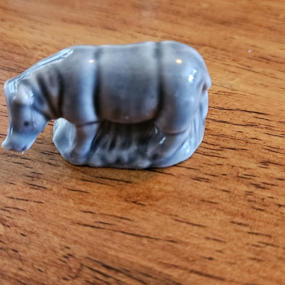 Vintage lot of Wade England porcelain tea figurines - Picture 3 of 9